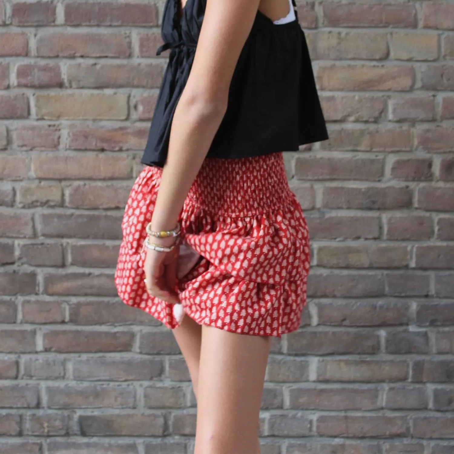 IMISSILLEB Women Ruffle Mini Skirt Smocked Waist Pleated Layered Tiered Flared Skirts Girls A Line Short Flowy Skater Skirt